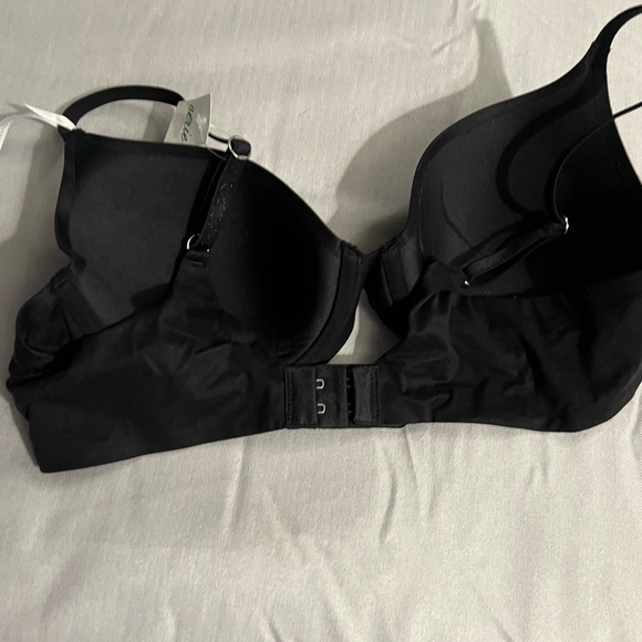 Full coverage bra - Picture 3 of 5